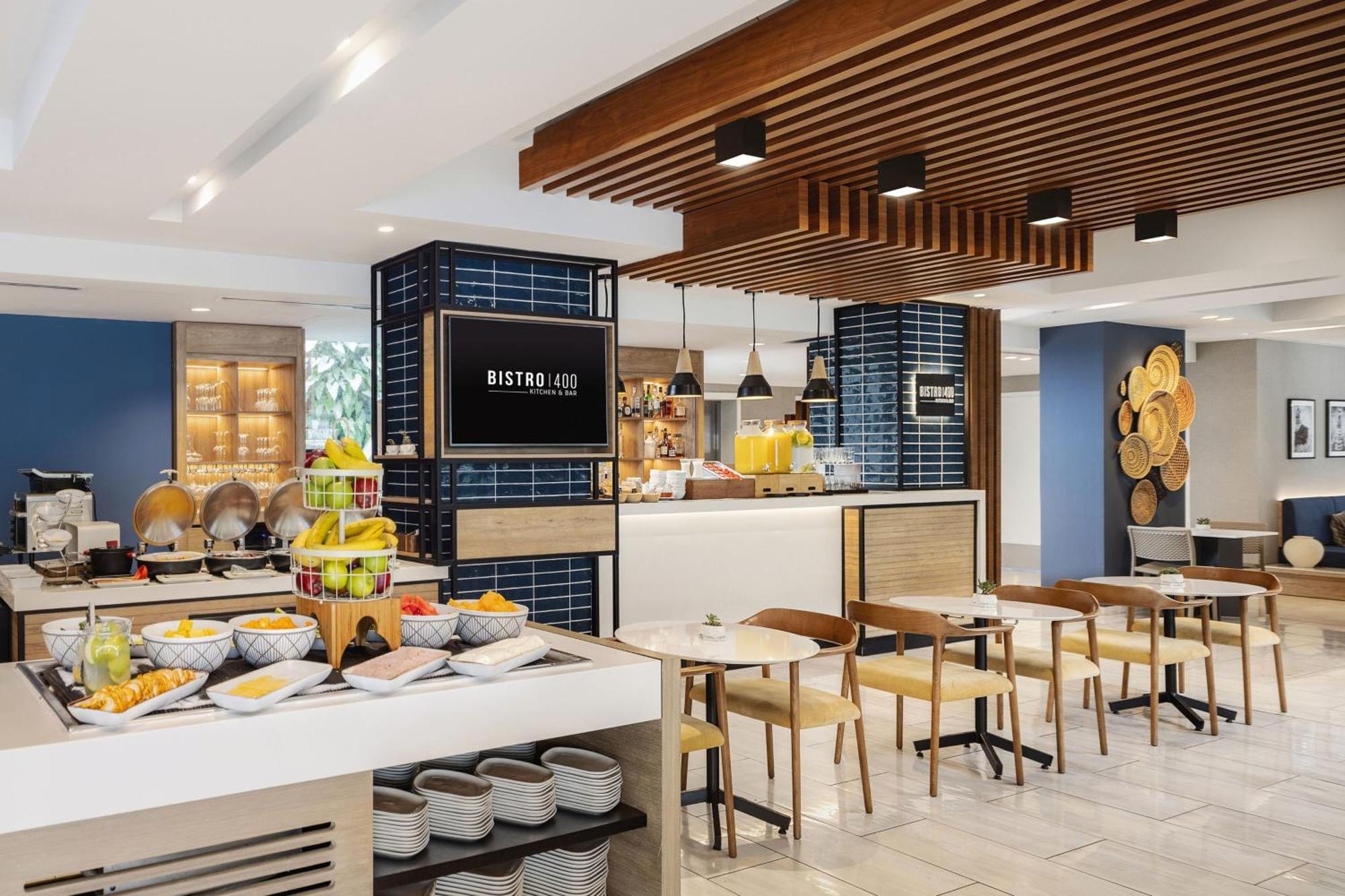 Courtyard By Marriott Lima Miraflores Exterior photo