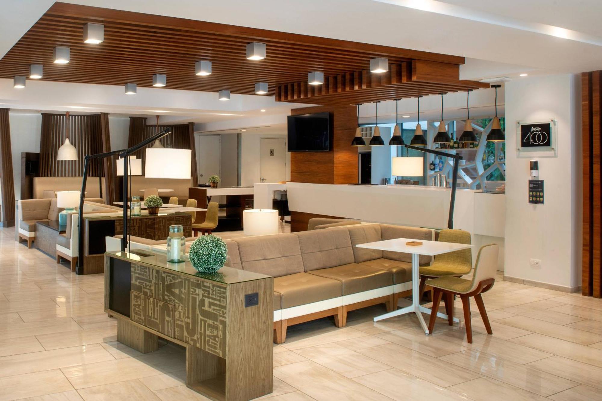 Courtyard By Marriott Lima Miraflores Exterior photo